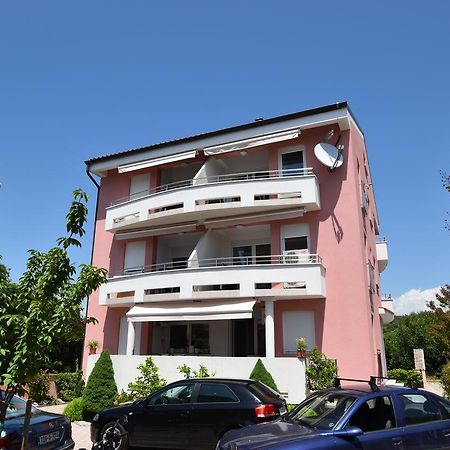 Apartments Matea Kozino Luaran gambar