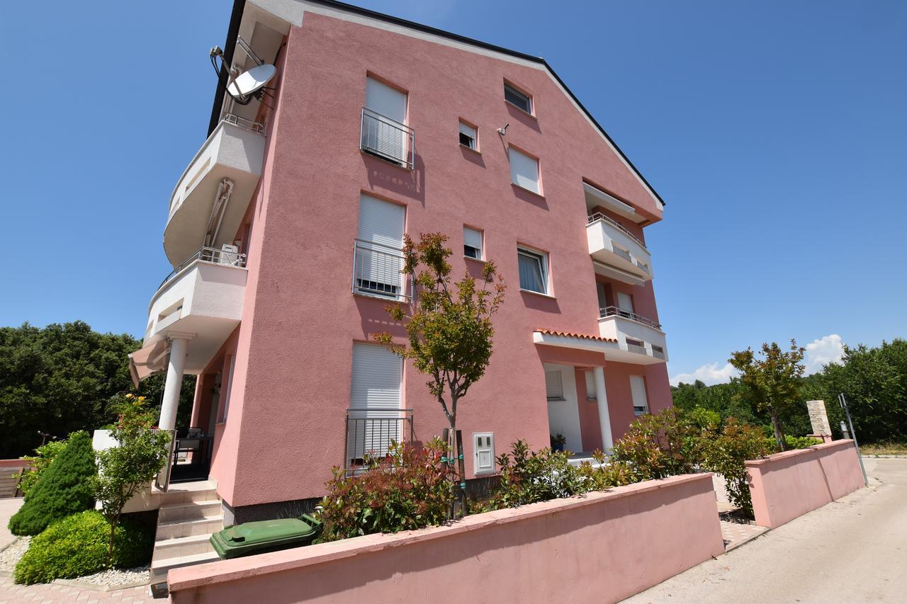 Apartments Matea Kozino Luaran gambar